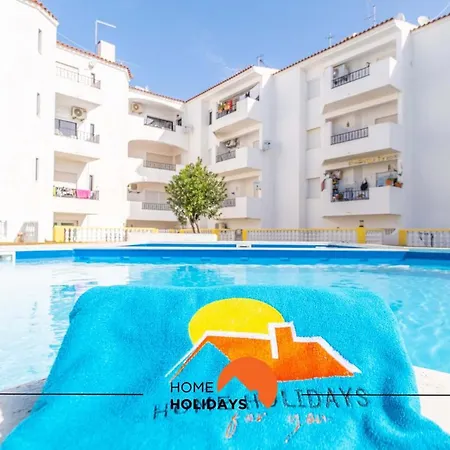 #112 Oura Flat By Holidays *