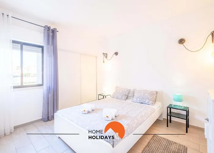 Διαμέρισμα #112 Oura Flat By Holidays *
