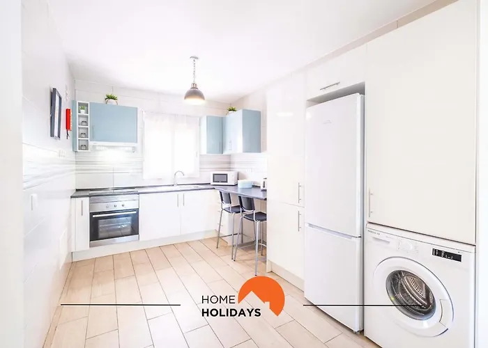 #112 Oura Flat By Holidays Διαμέρισμα